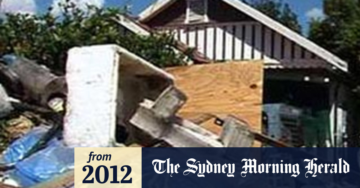 Court bins council's order for hoarders to clean up